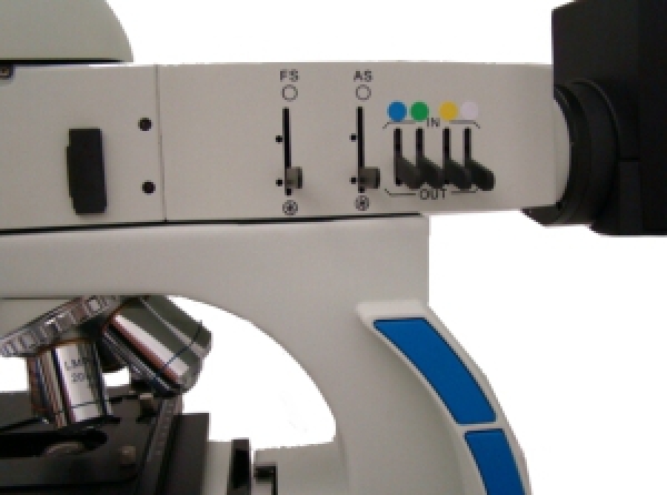 Kombimikroskop. Professionelles Durch- und Auflichtmikroskop Di-Li 1027