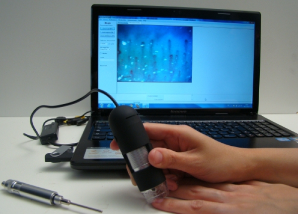 Hand-Kapillarmikroskop mit  USB-Anschluss Di-Li 2110